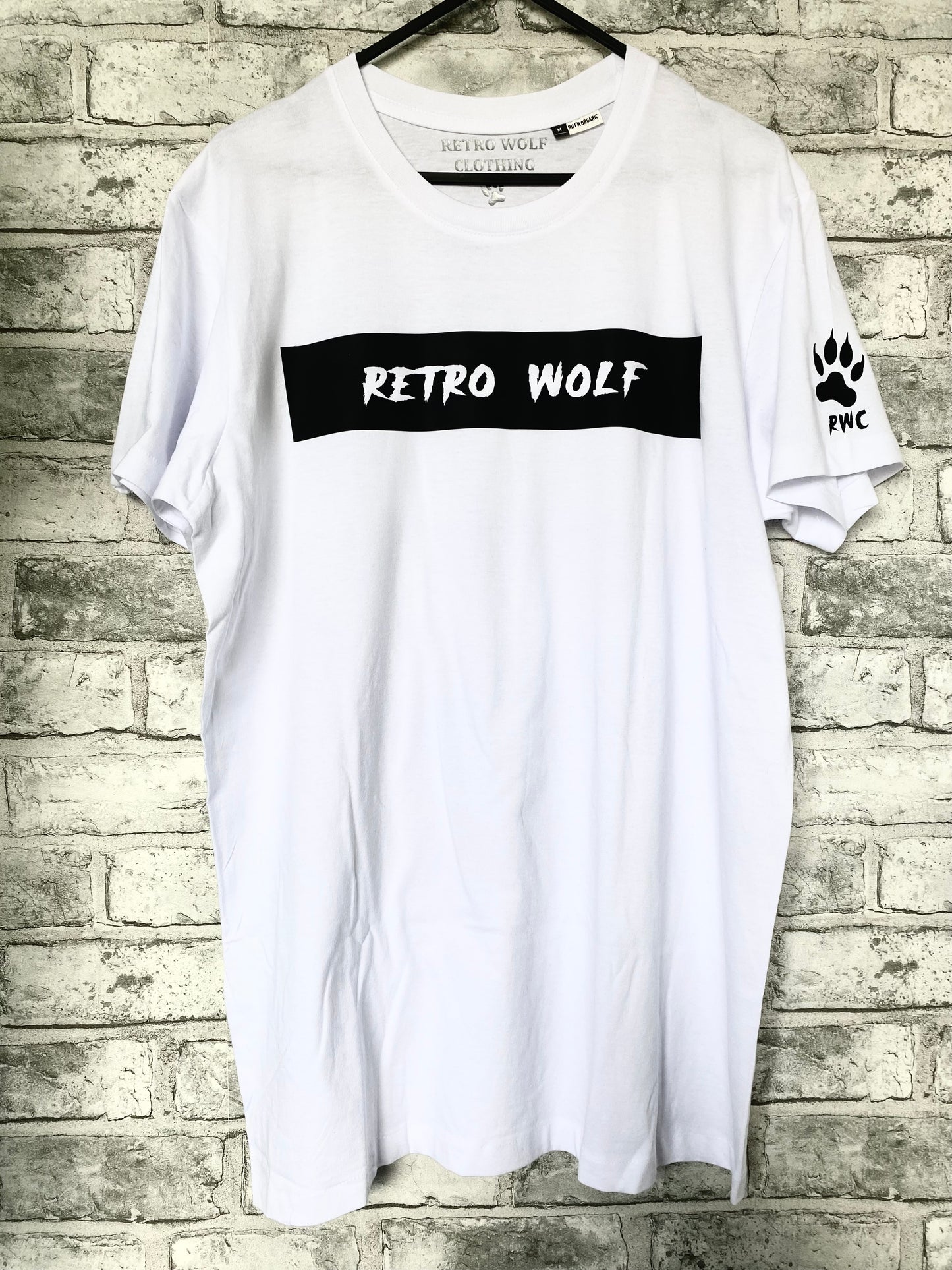 BOX LOGO RETRO WOLF TEE